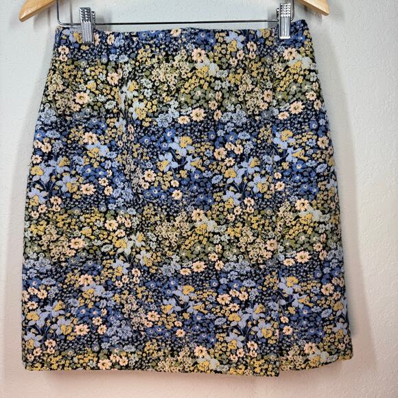 Women's Brooks Brothers Blue Green Cream Floral Tapestry Mini Skirt Size 8 - Picture 1 of 7